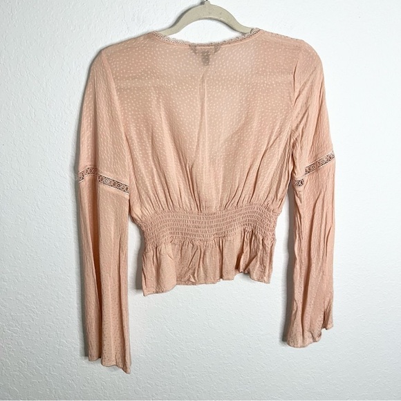 Express Top Women XS Pink V Neck Flare Long Sleeve Peplum Jacquard Blouse B24 - Picture 7 of 8
